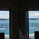 شقة Walls Sea View